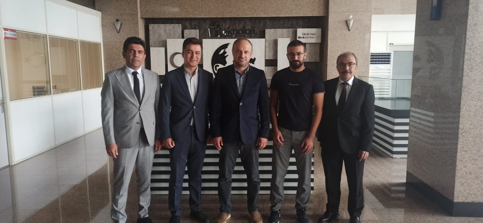 dba5325c-2754-47fc-8e3e-87daf5b127ac